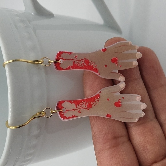 1921- Handmade Halloween Hand Earrings NWT - Picture 3 of 6